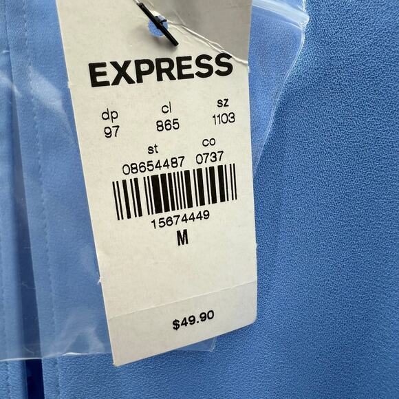 NWT Express Mock Wrap with Front Tie Accent Long Keyhole Neckline Size M - Picture 4 of 10